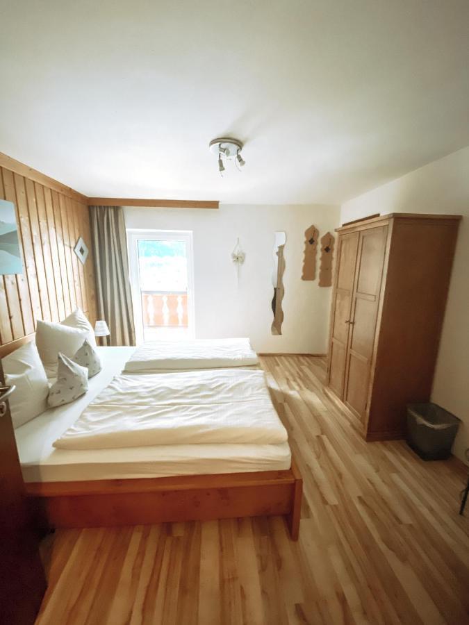 Alpenappartements Schwalbennestl มิทเทนวัลด์ ภายนอก รูปภาพ