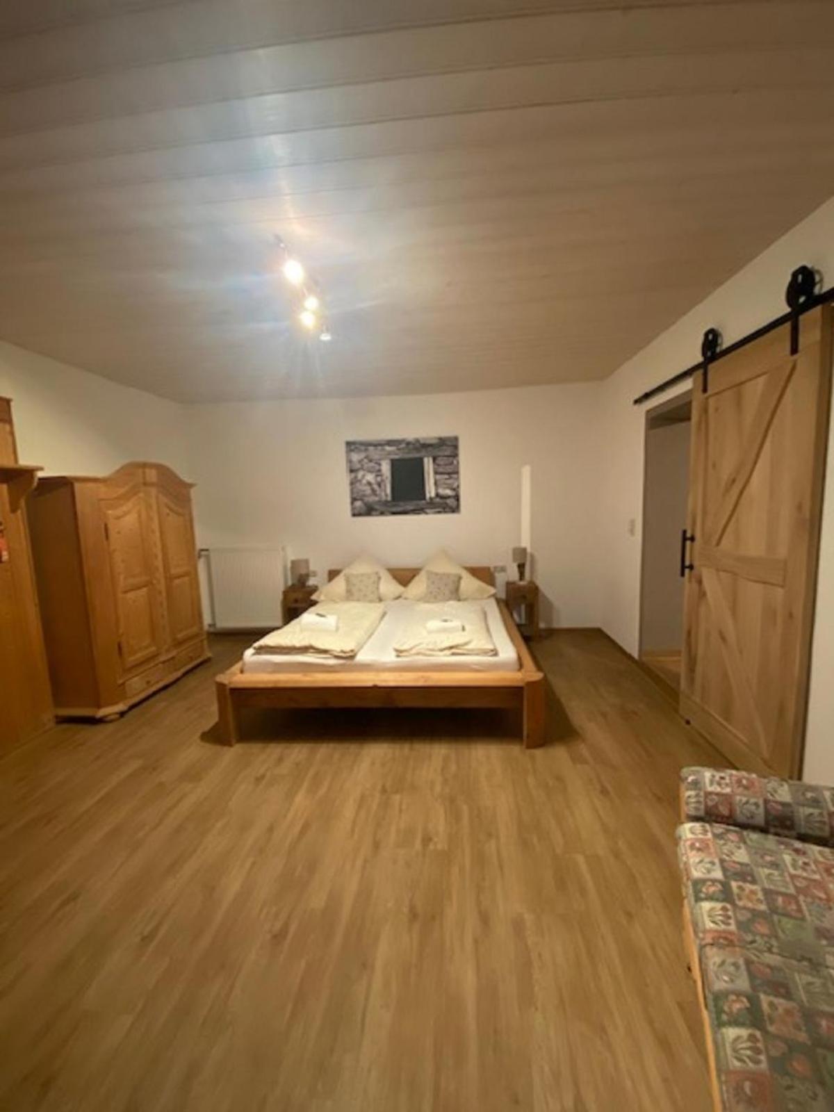 Alpenappartements Schwalbennestl มิทเทนวัลด์ ภายนอก รูปภาพ
